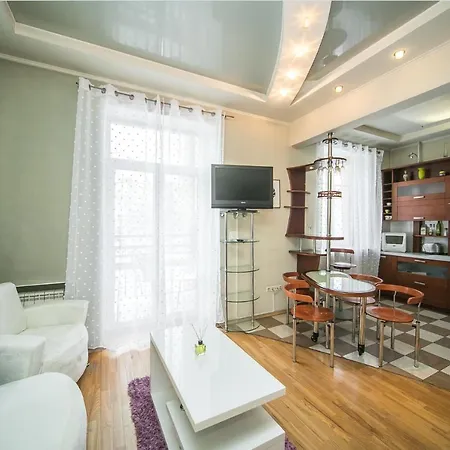 Central Apartament *